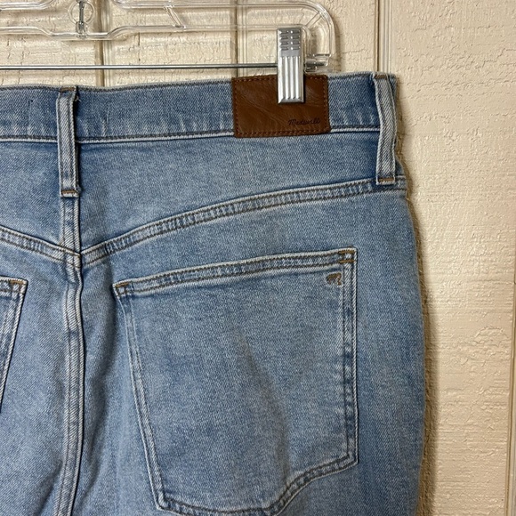 Madewell The Perfect Vintage Jeans in Coffey Wash, size 31. - Picture 7 of 11